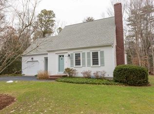 17 Joe Jay Ln, Forestdale, MA 02644