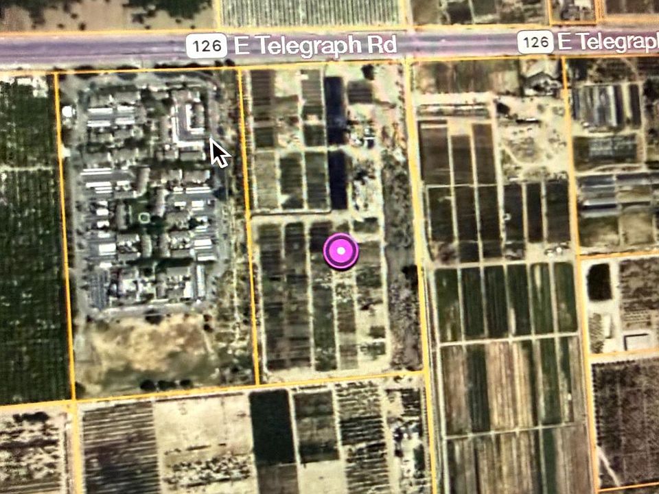 2nd image of 3040 E Telegraph Rd