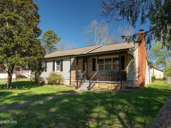 4710 E Lincoln Cir, Knoxville, TN 37918