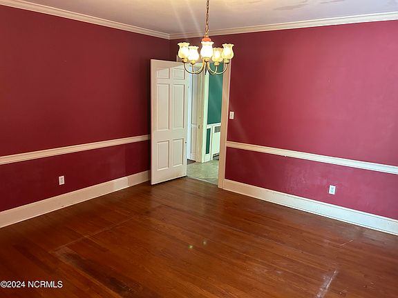 3rd image of 1420 Beal Street