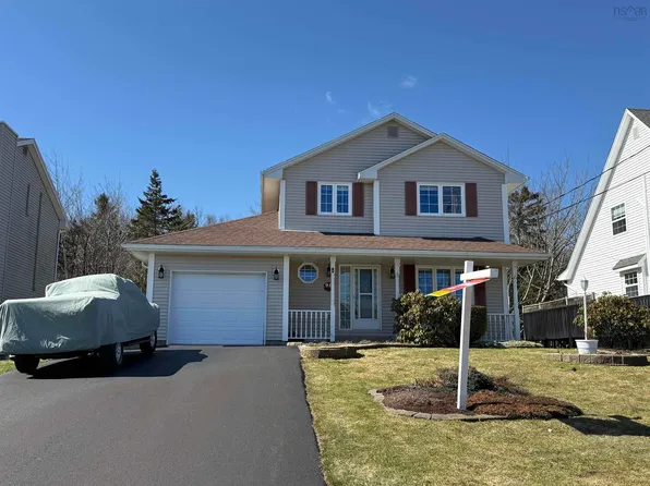 98 Portland Estates Boulevard Est, Dartmouth, NS B2W 6E5