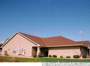 51 Crown Pte Curv, Hudson, WI 54016