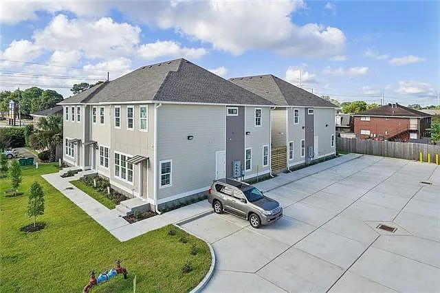 4404 Barnett St #C — Photo 22
