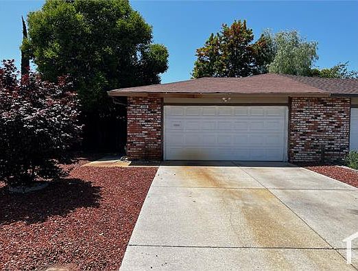 1st image of 2308 Banyan Way