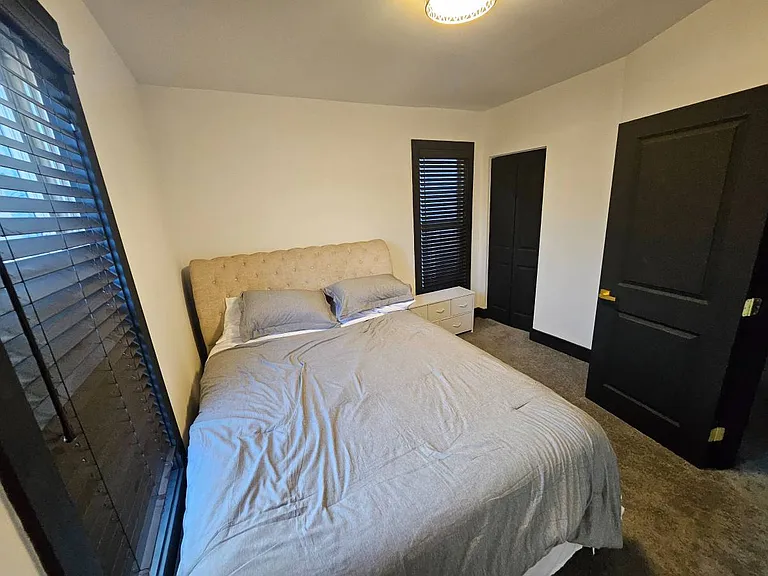 925 W Rich St — Photo 8