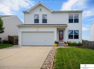 11203 Hanover St, Omaha, NE 68142