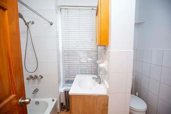 Rented by Red Sparrow Realty Group | media 36