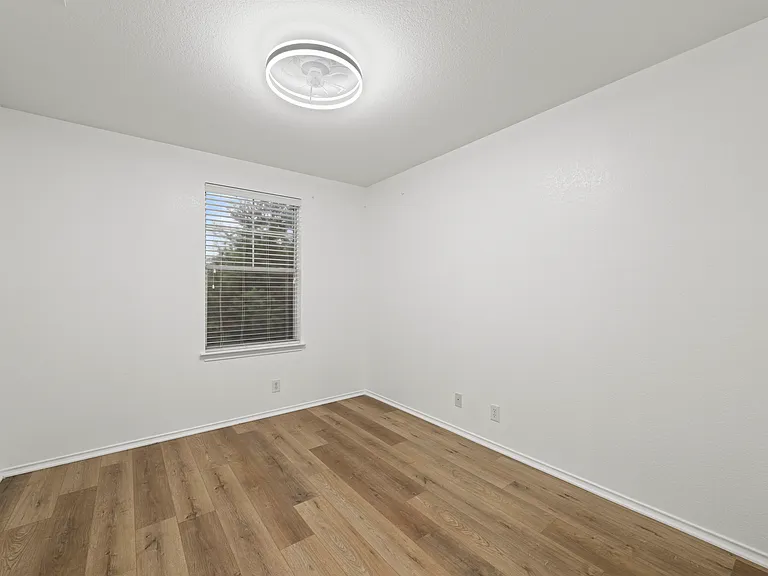 8613 Rock Pigeon Dr #205 — Photo 21
