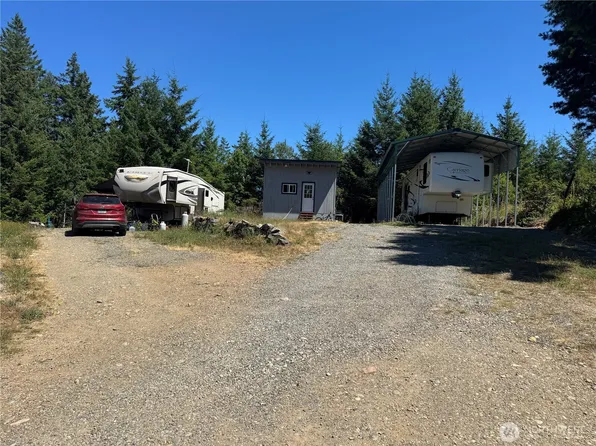111 W wildwood Lane, Brinnon, WA 98320