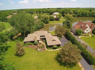 2103 Harrow Gate Dr, Inverness, IL 60010