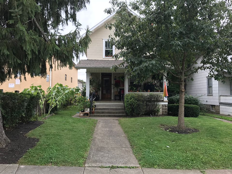 2nd image of 127 W Northwood Ave