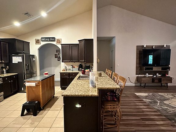 Kitchen | Family Room