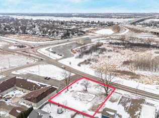 Racine Rd, Menasha, WI 54952