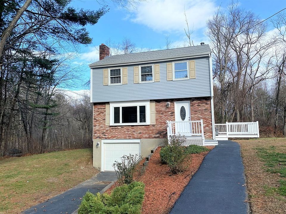 1st image of 15 Appaloosa Dr #15