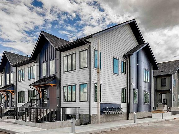 3rd image of 40 N Livingston Parade NE #202