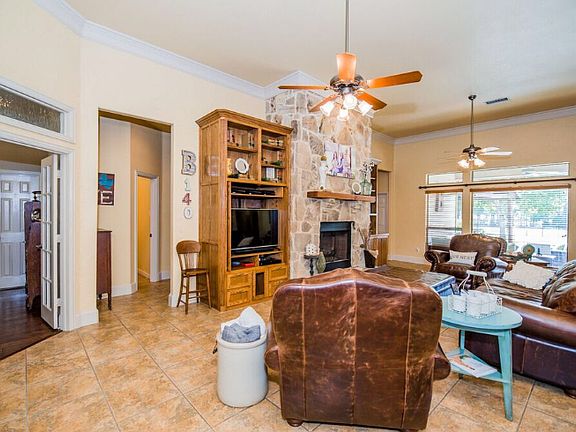 4th image of 140 Brookstone Dr