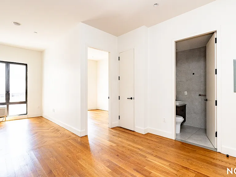 1 Duffield St #216 — Photo 10