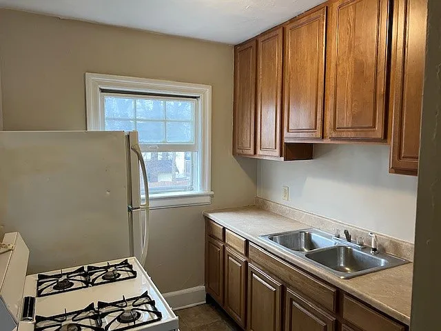3002 Woodland Ave — Photo 11