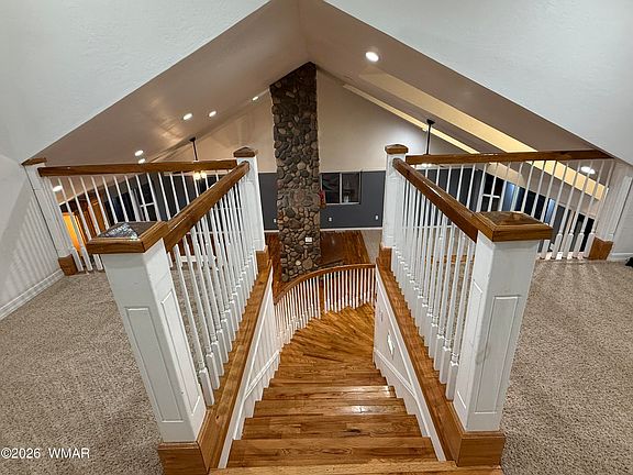 5th image of 2185 Graphite Rd
