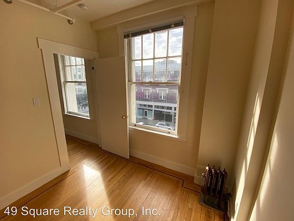 4th image of 81 9th St APT 311