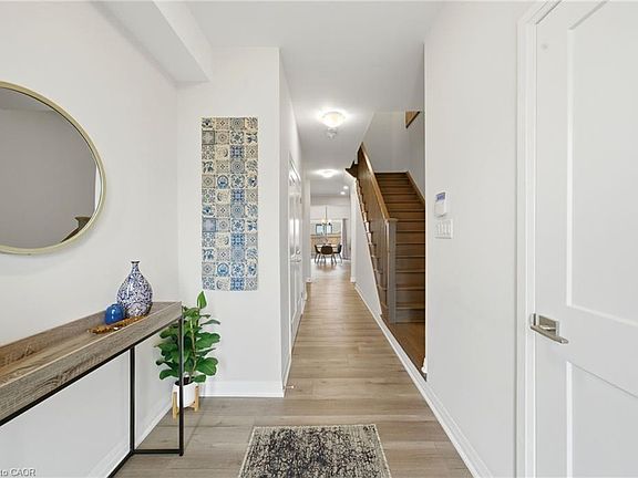 3rd image of 112 Jayla Ln