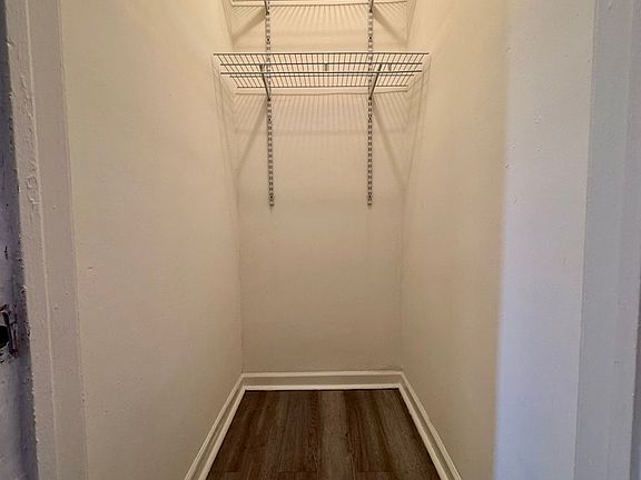 4th image of 4350 N Ashland Ave APT 109