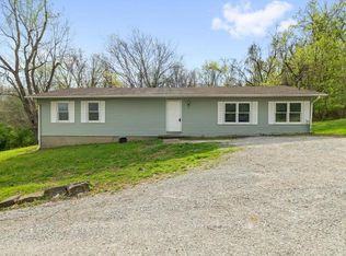 560 McCoy Ave, Madisonville, KY 42431