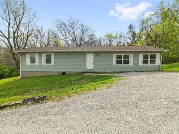 560 McCoy Ave, Madisonville, KY 42431