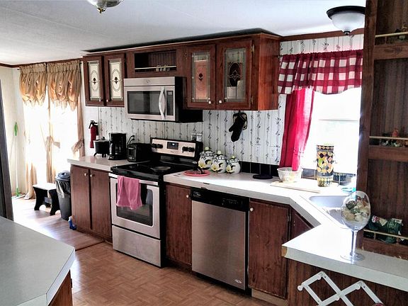 5th image of 1200 Cress Ln