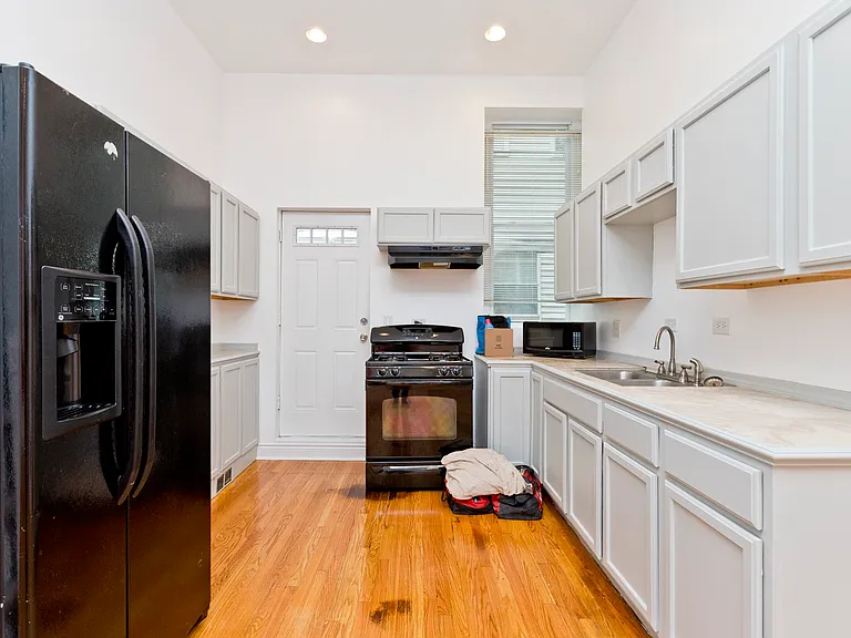 1732 W 17th St #1RFB — Photo 4