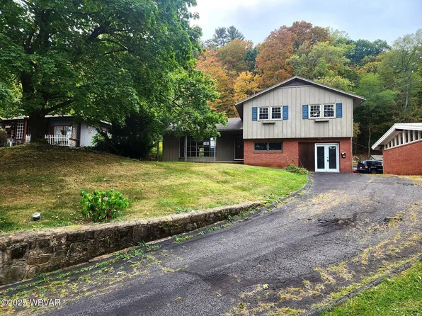 361 Susquehanna Ave, Lock Haven, PA 17745