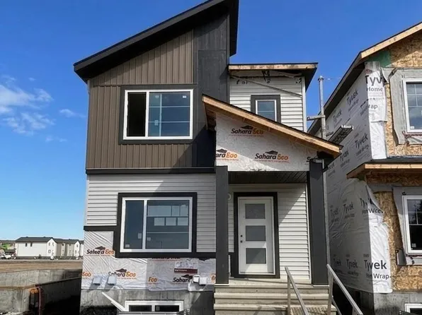 1519 211th St NW, Edmonton, AB T6M 2P3