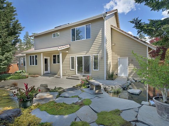 2nd image of 8212 65th Ave E
