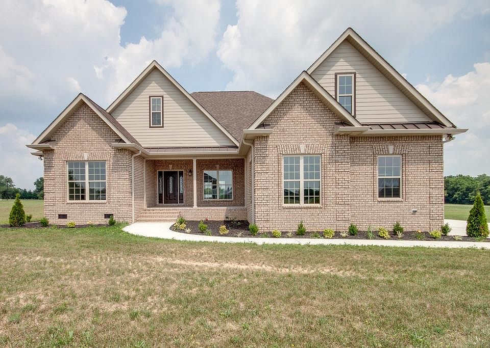 1st image of 102 Hills Dr