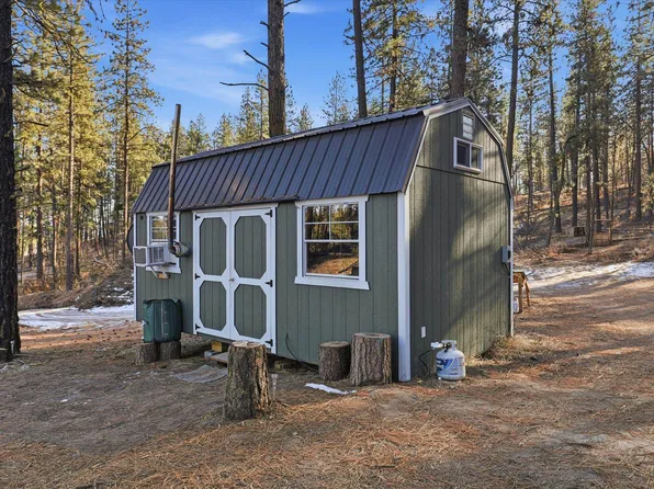 5511 W Glen Grove Staley Rd, Deer Park, WA 99006