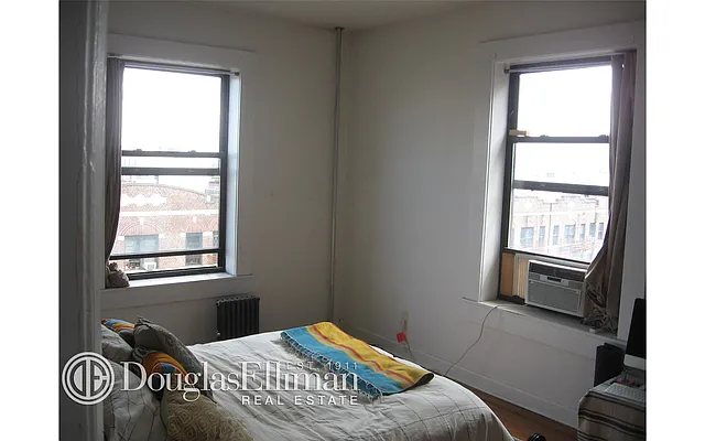 Rented by Douglas Elliman | media 14