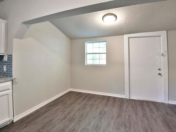 5th image of 814 N Kentucky St