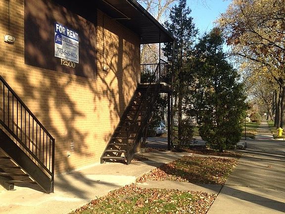 4th image of 12500 S Lincoln St APT 09
