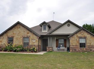 100 Cora Ct, Springtown, TX 76082