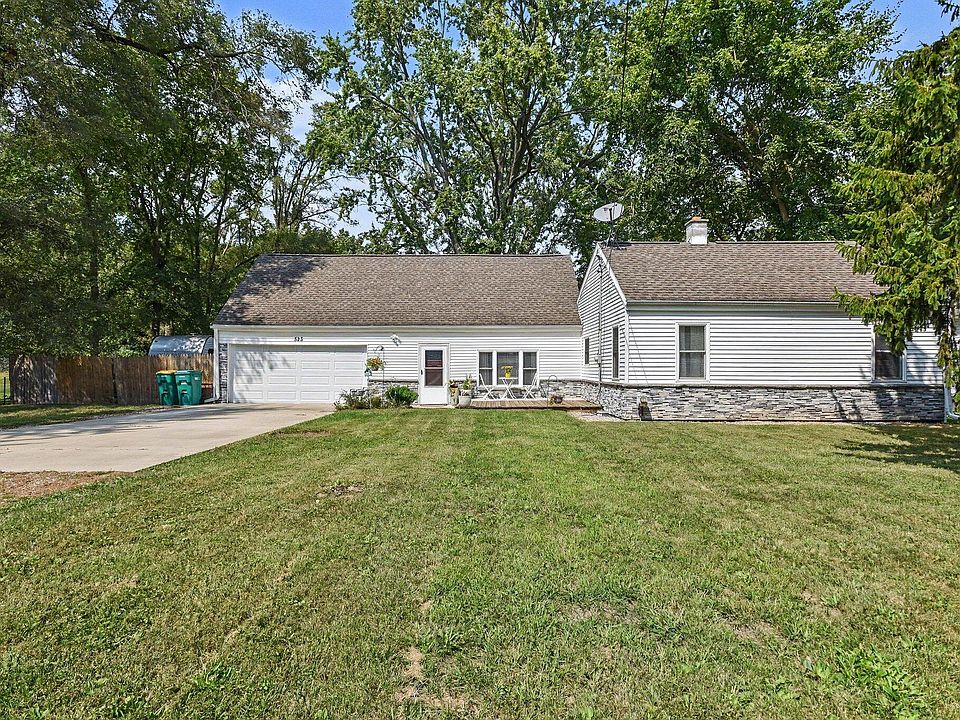 1st image of 523 Della St