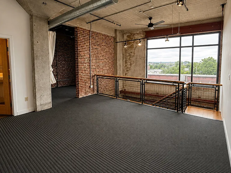 103 E Sprague Ave #207 — Photo 19