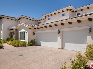 18326 Columbus Cir, Tarzana, CA 91356