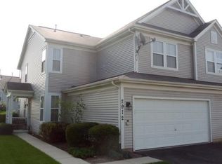 2912 Falling Waters Ln, Lindenhurst, IL 60046