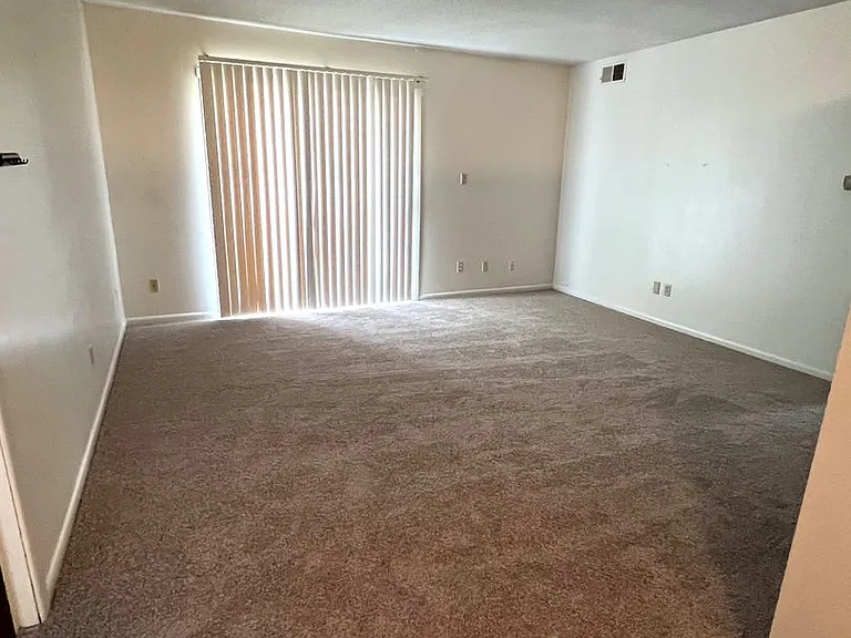 3202 University Dr #K — Photo 21