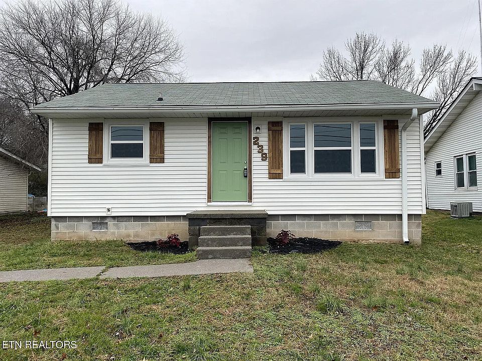 1st image of 239 Radford Pl