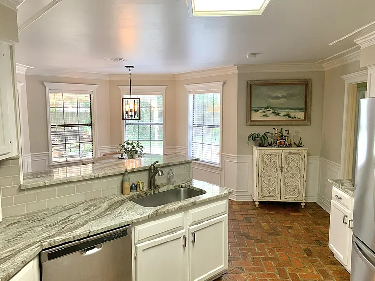 2584 Audubon Pl — Photo 8