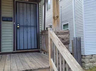3345NVelRPhillipsM, Milwaukee, WI 53212