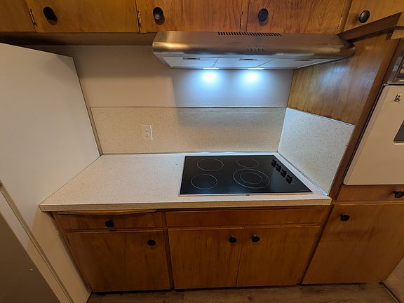 5th image of 1206 E 22nd St #A