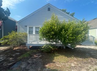 1407 Arendell St, Morehead City, NC 28557