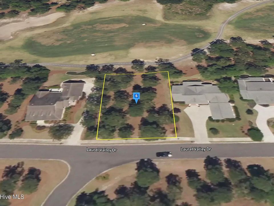 2nd image of 482 Laurel Valley Dr #13